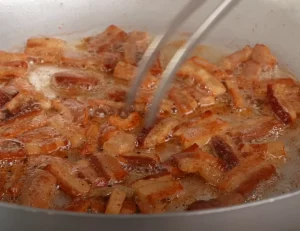 https://www.piattorecipes.com/wp-content/uploads/2023/04/Authentic-Spaghetti-Carbonara-Recipe-Fried-Guanciale-300x231.webp